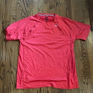 Reebok mens play dry T-shirt red med. polyester and spandex